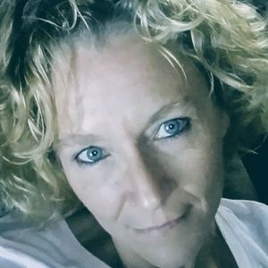 Meet your Posher, Nanette